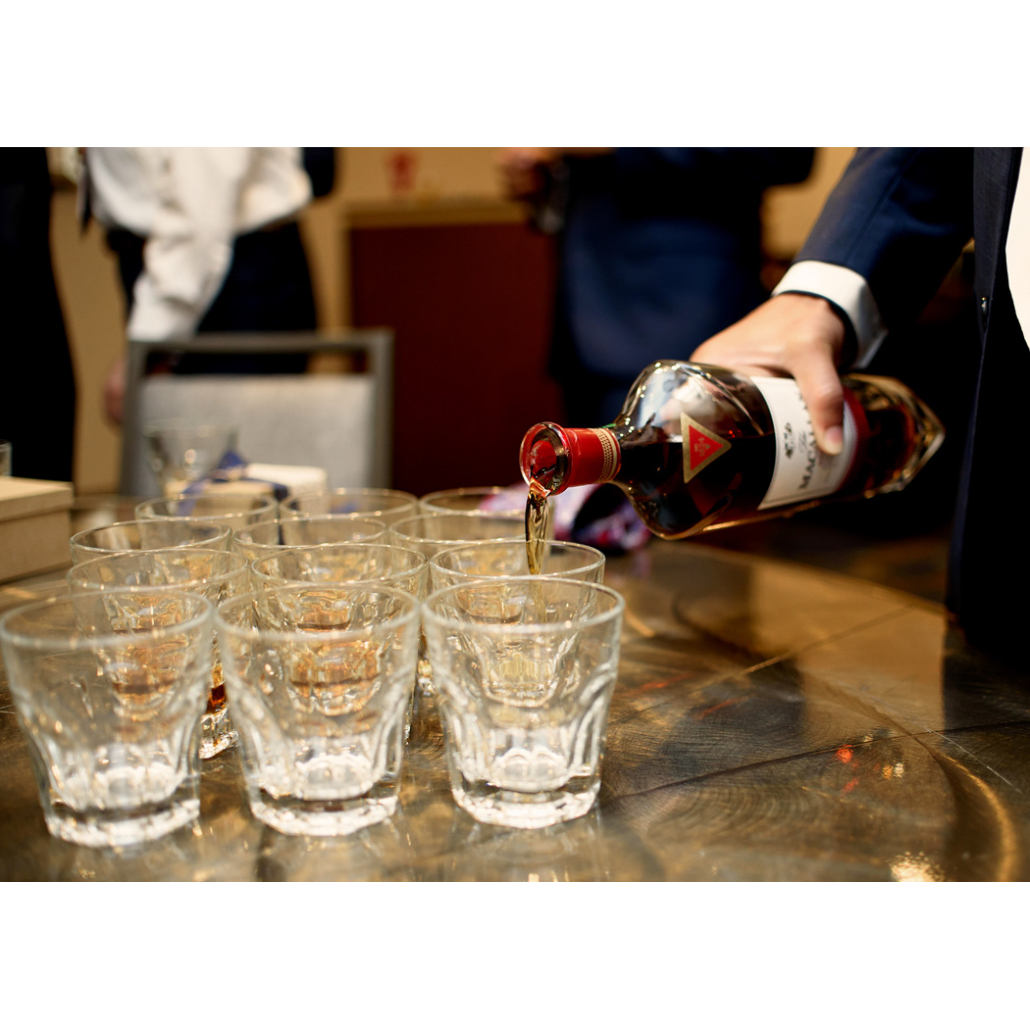 A Complete Guide to Premium Whiskies